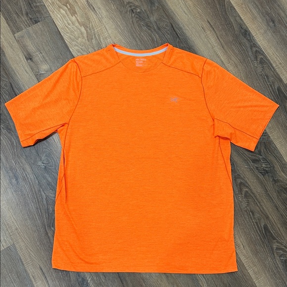 Arc'teryx Other - Arc’teryx orange short sleeve shirt mens size large